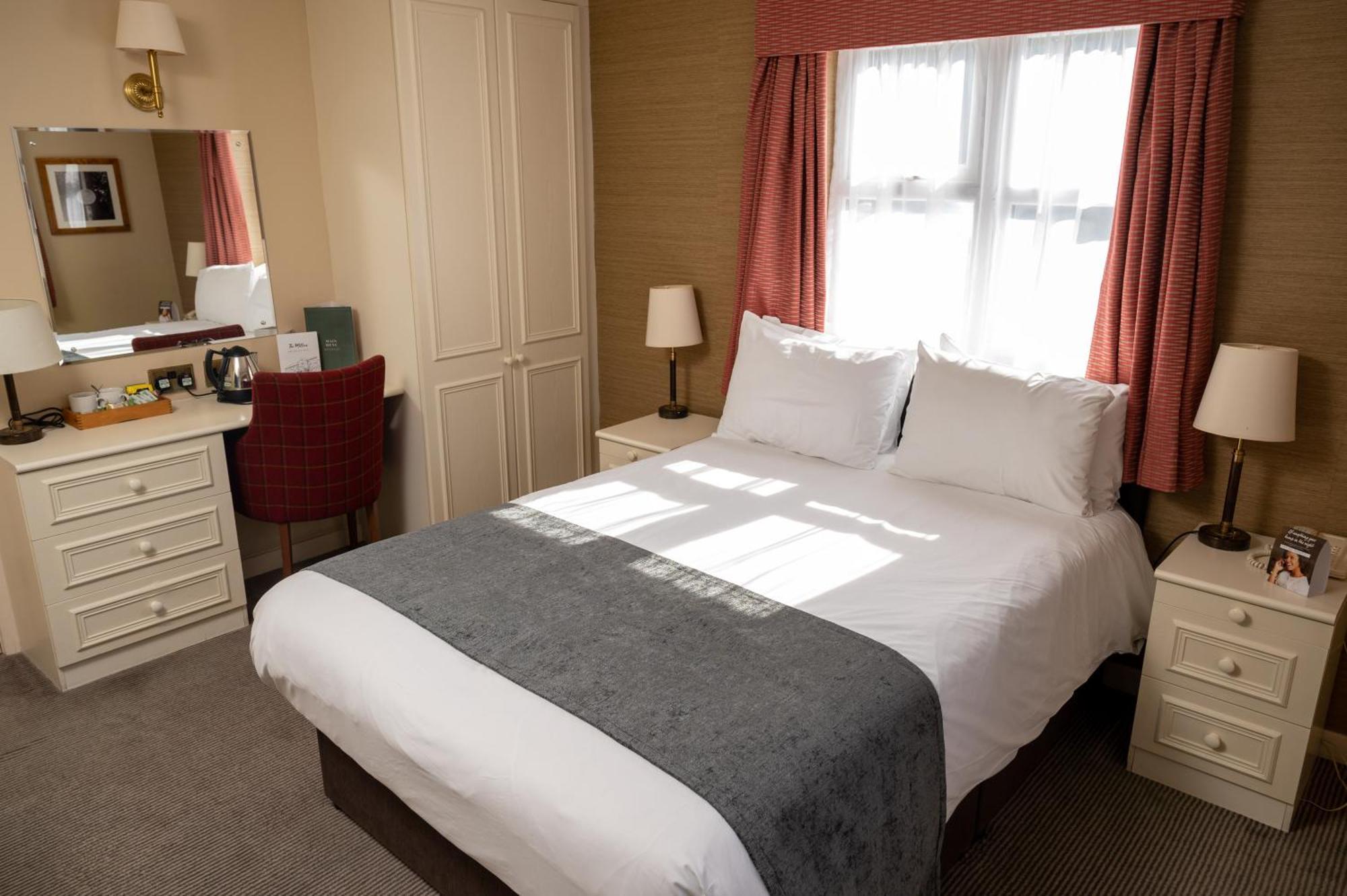 Millers Hotel By Greene King Inns Sibson  ภายนอก รูปภาพ